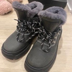 MAISON MARGIELA Black Shearling Lace-Up Boots